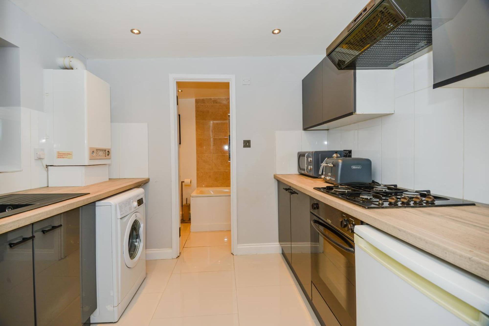 Cosy 1 Bedroom Home For Small Families London Exterior foto