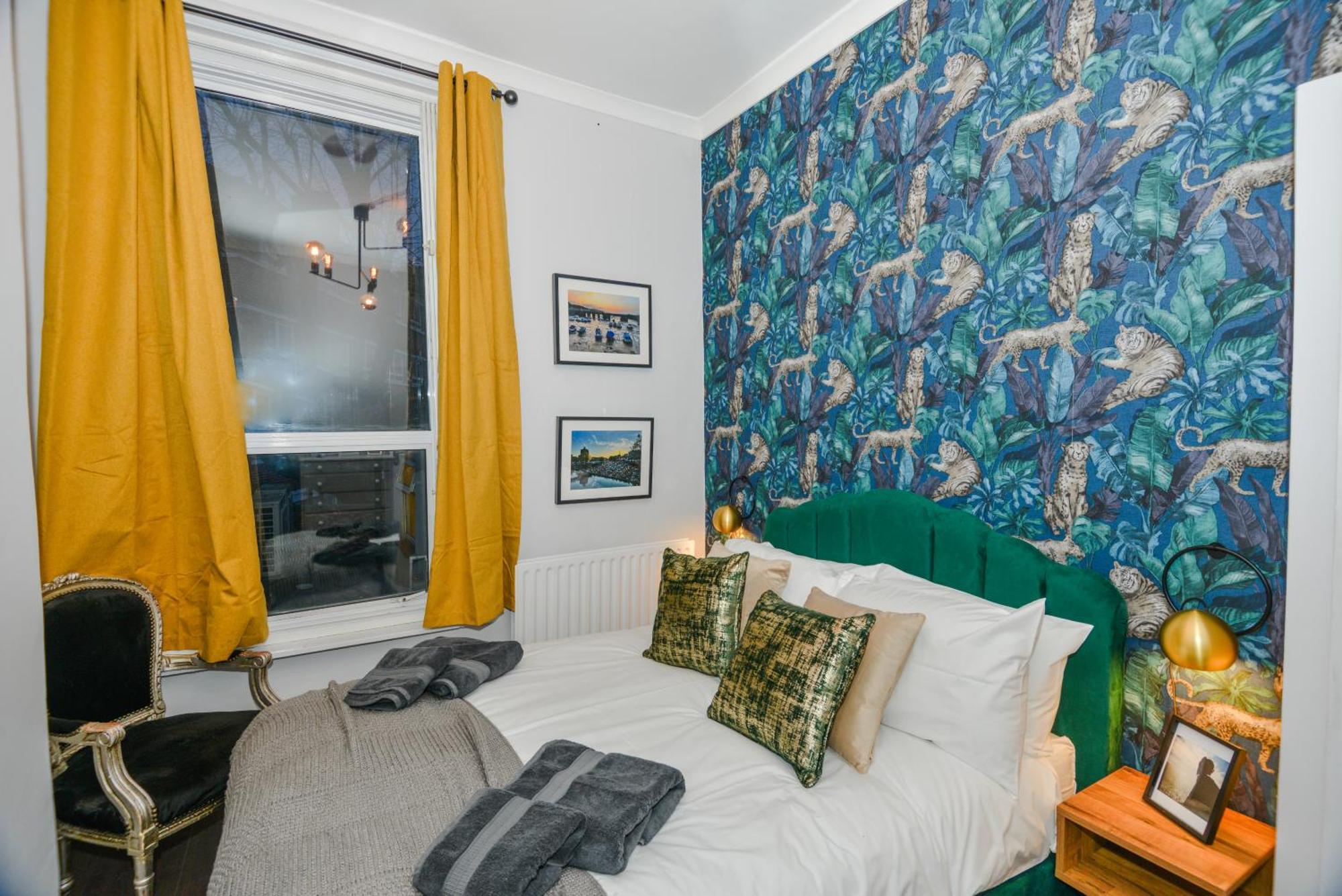 Cosy 1 Bedroom Home For Small Families London Exterior foto