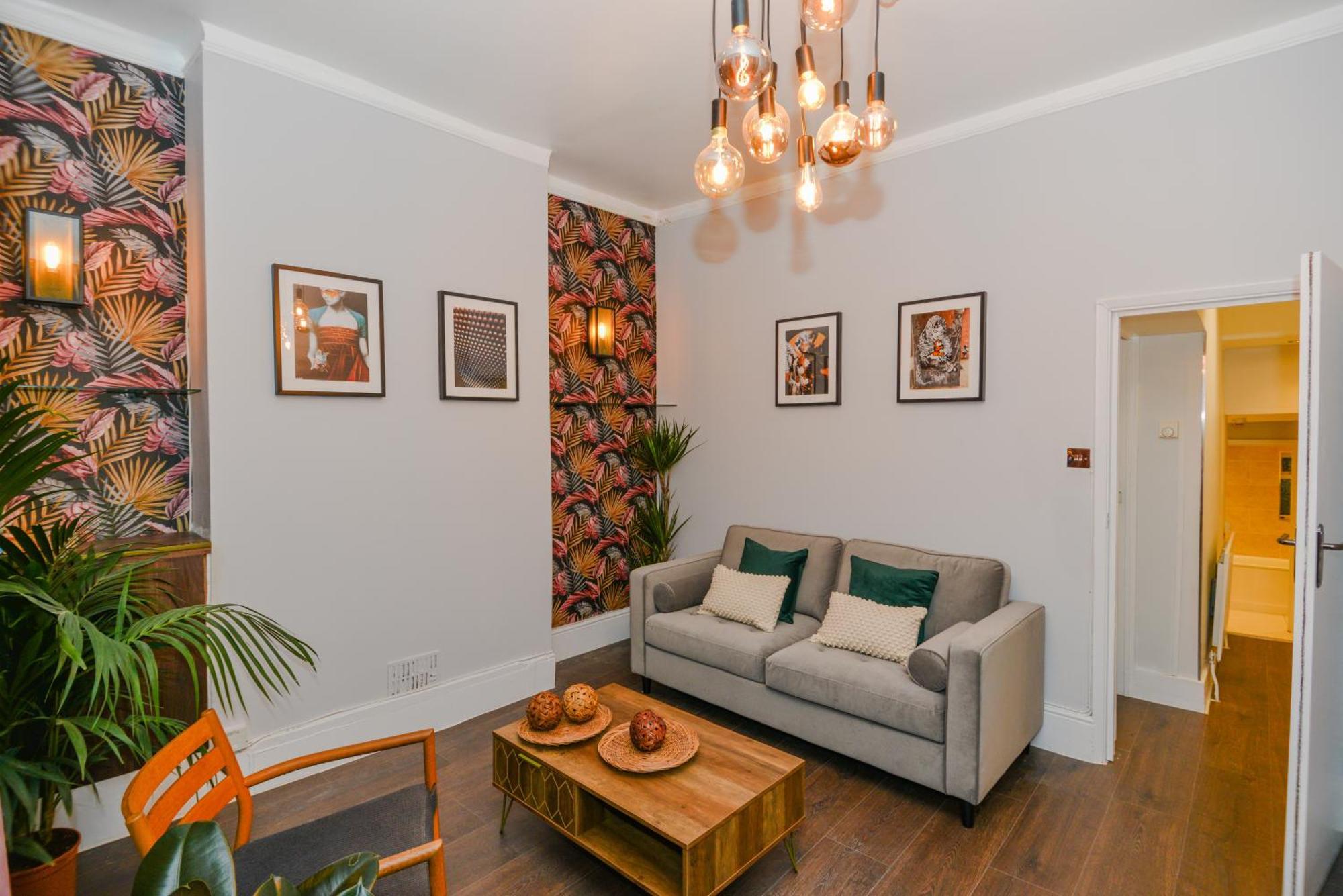 Cosy 1 Bedroom Home For Small Families London Exterior foto
