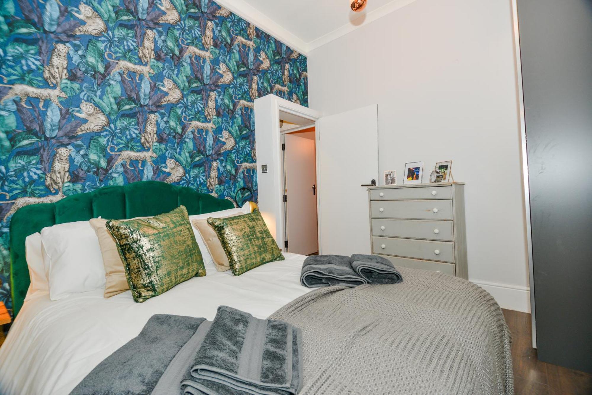 Cosy 1 Bedroom Home For Small Families London Exterior foto